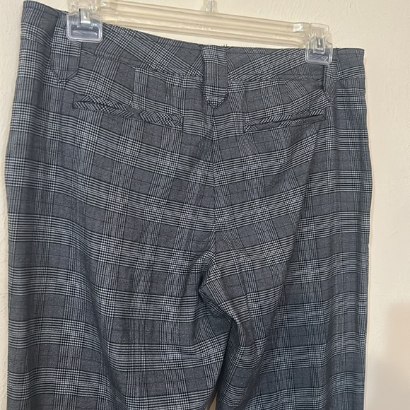 CAbi Counsel Trouser in Gray Glen Plaid w/ Red Flare Career Pants - Picture 6 of 10